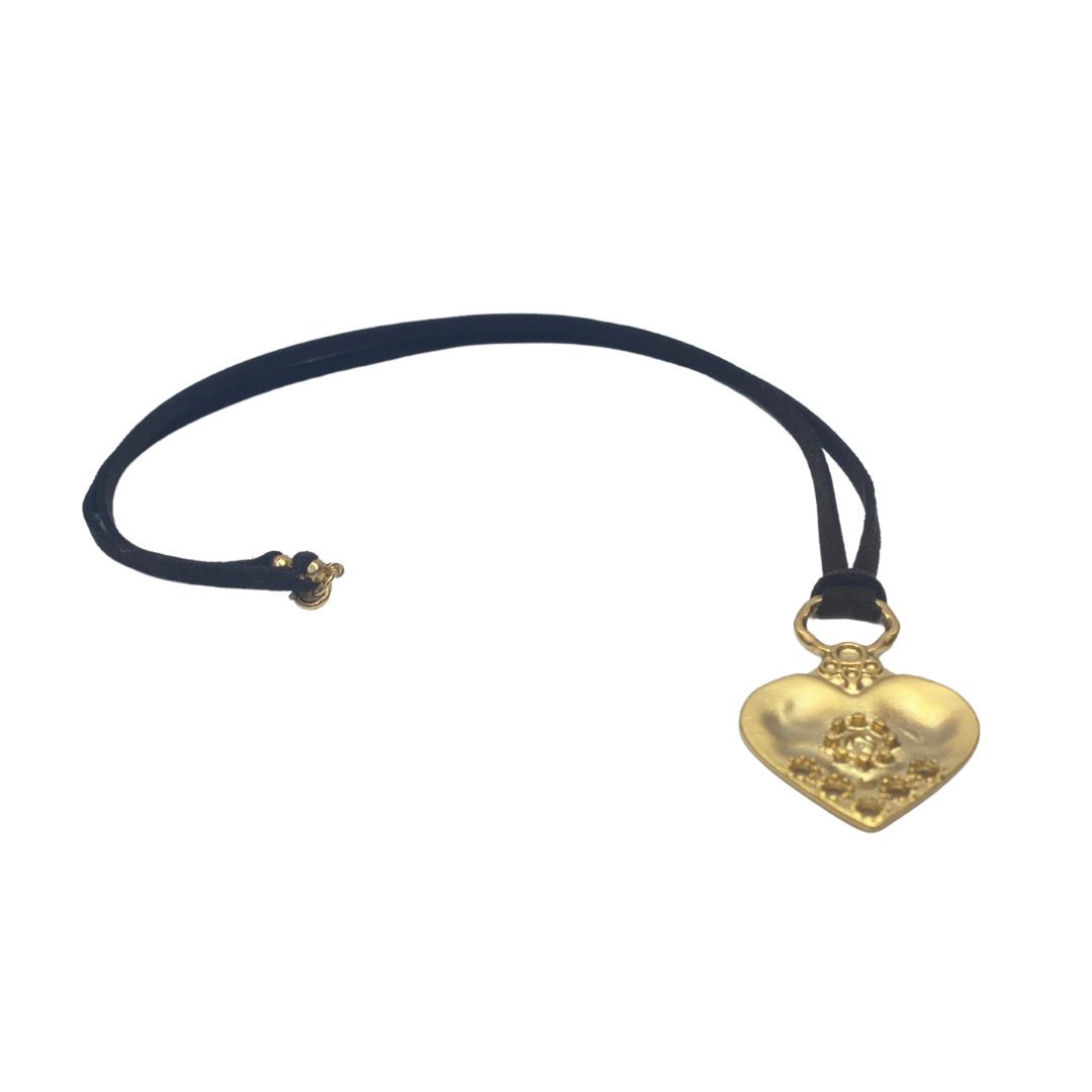 Corazon Gold Necklace